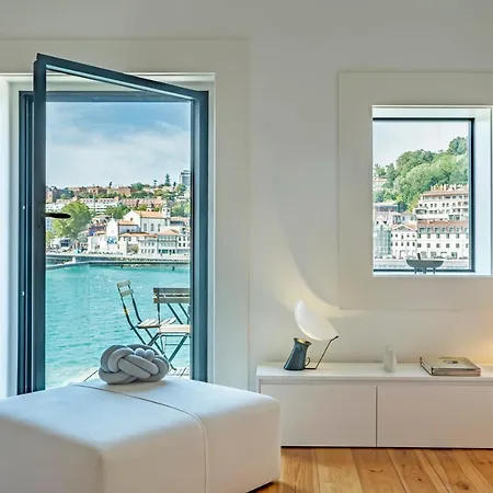 Apartment Art Douro Historic Distillery Vila Nova de Gaia