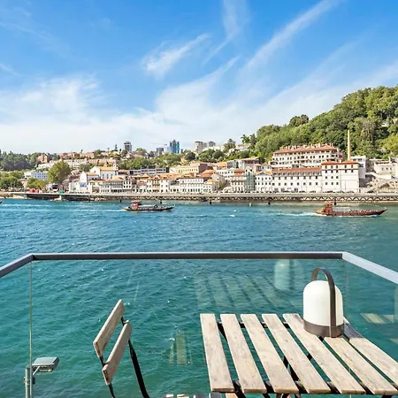 Art Douro Historic Distillery Apartment